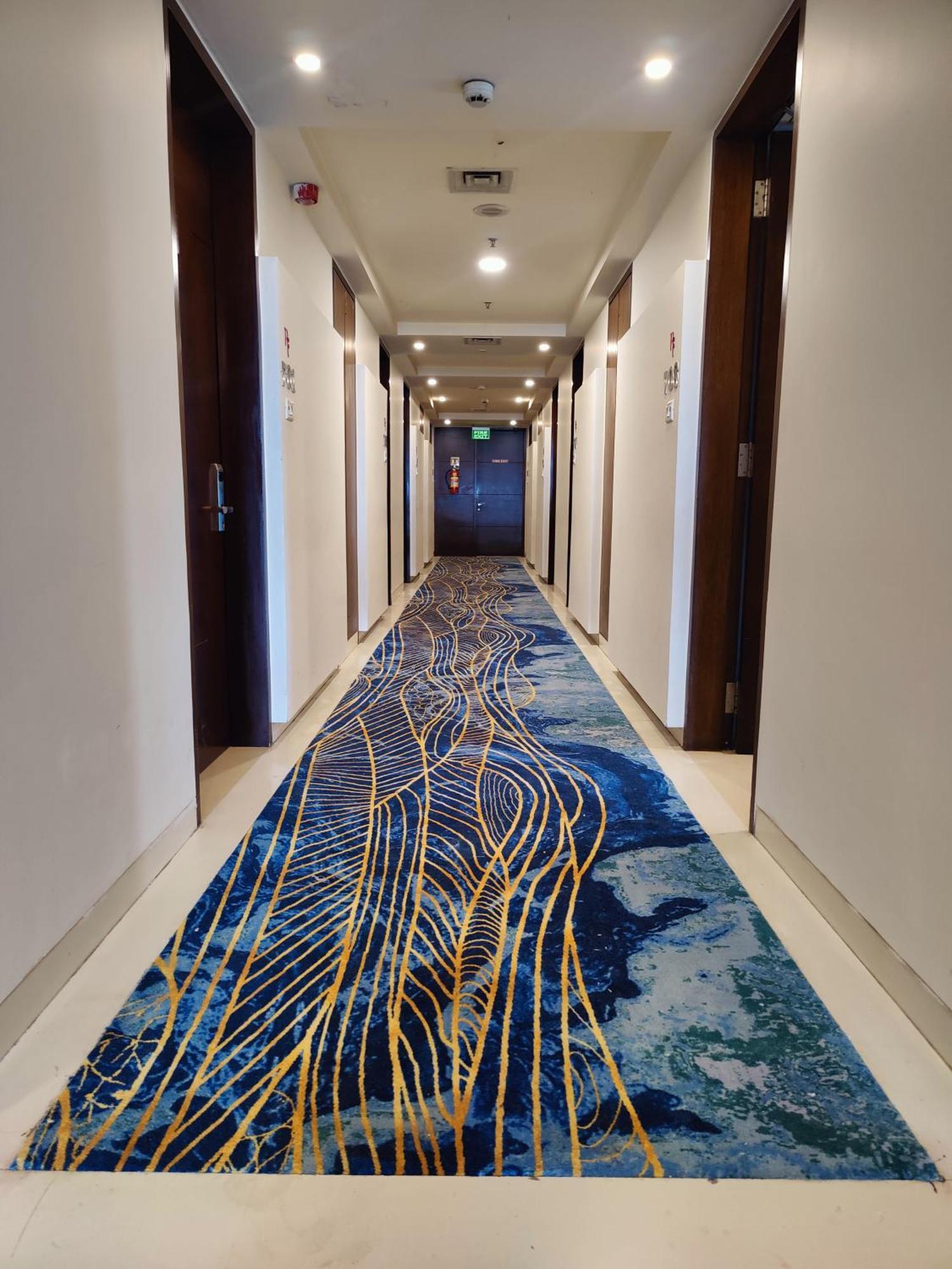 Regenta Central Grand Exotica Pimpri-Chinchwad Esterno foto