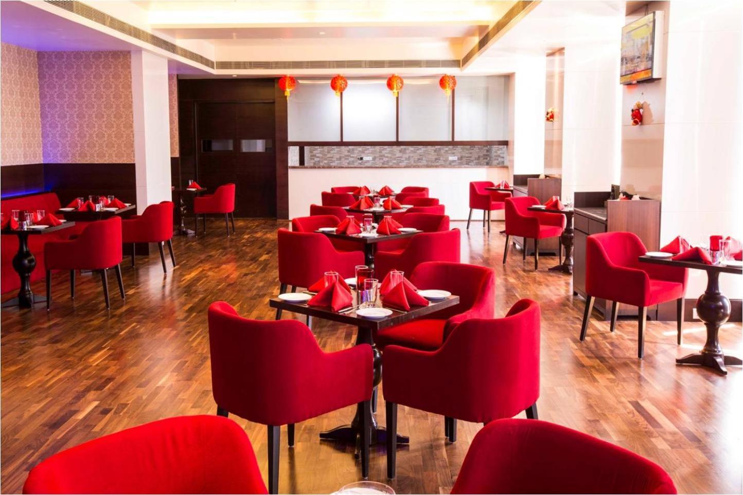 Regenta Central Grand Exotica Pimpri-Chinchwad Esterno foto